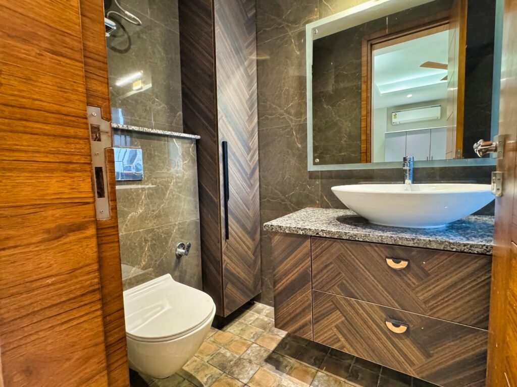 service Apartment with kitchen in delhi