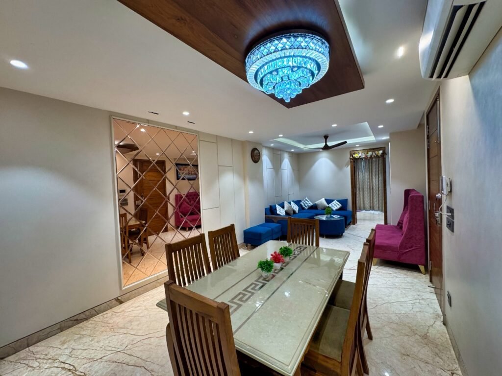 service Apartment with kitchen in delhi