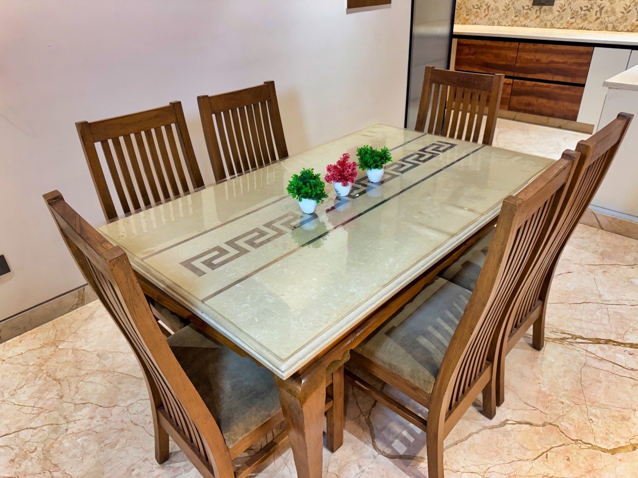 service apartment in delhi- comfort, privacy & value.