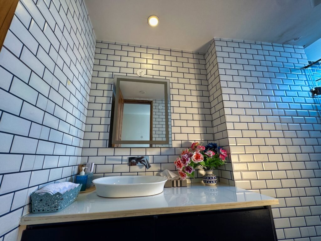 service Apartment near AIIMS for stay