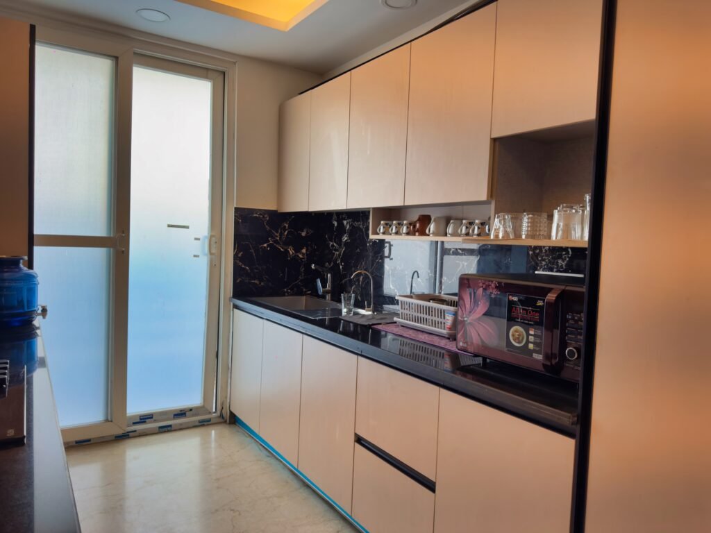 luxury Apartment stay in Delhi